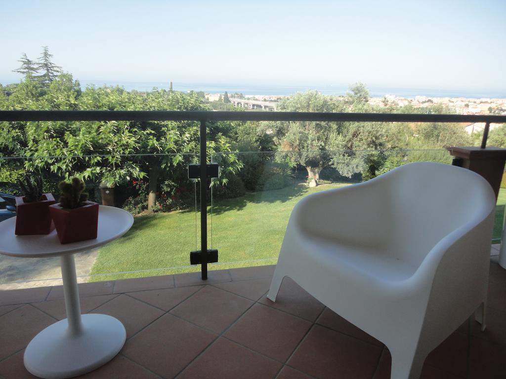 Villa Zagara Luxury Bed And Breakfast Pescara Room photo