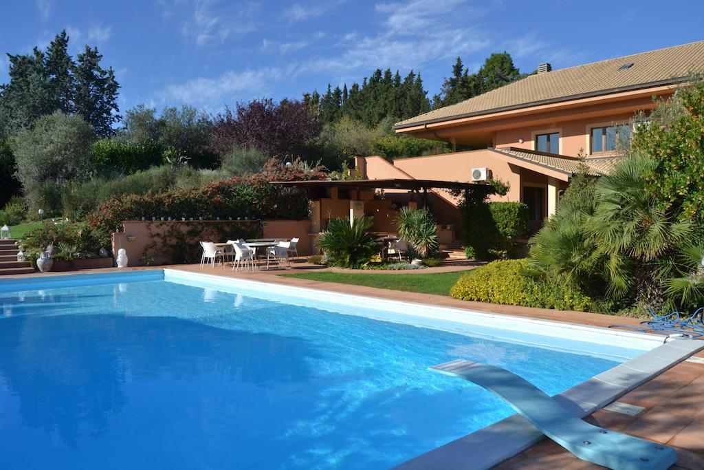 Villa Zagara Luxury Bed And Breakfast Pescara Exterior photo
