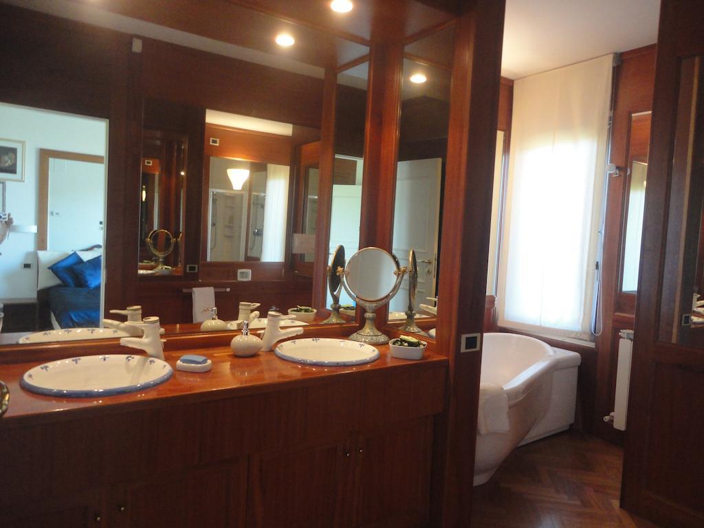 Villa Zagara Luxury Bed And Breakfast Pescara Room photo